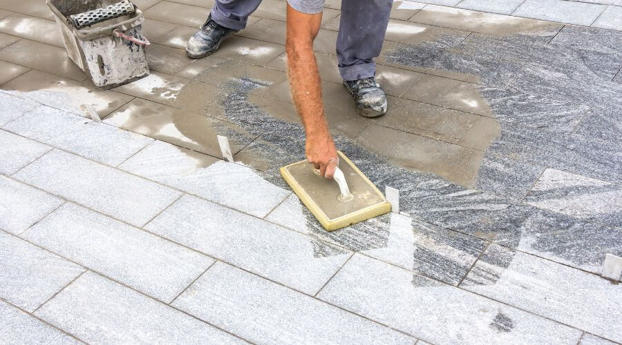 Professional gutter cleaning in Crescent City, FL